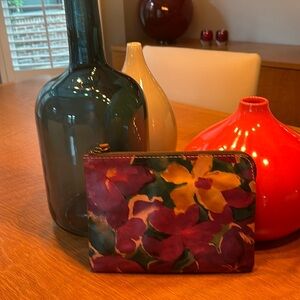 LEATHER CLUTCH/WRISTLET